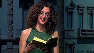 Teresa Mannino svela come superare la paura di volare con ironia e consigli irresistibili!