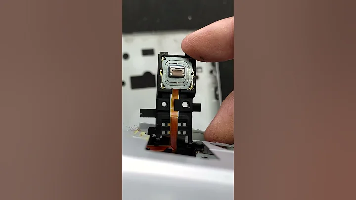 What's inside a floppy disk drive? || Floppy Disk Drive Teardown