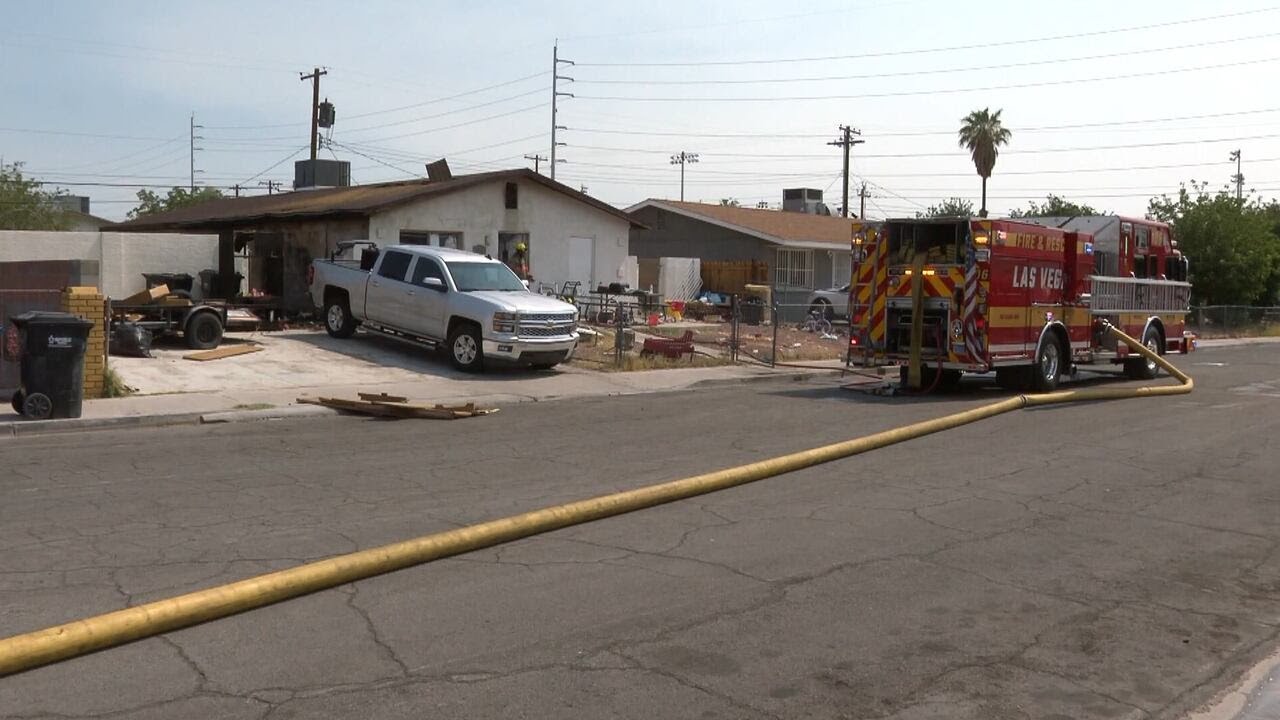 Family devastated after losing everything in Las Vegas house fire - YouTube