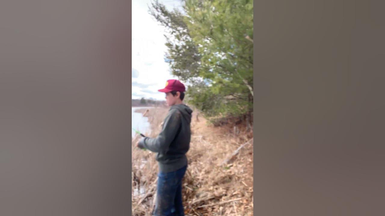 Beautiful fishing day song: cowgirls by Morgan wallen
