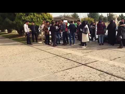دانشجویان دانشگاه ملی بهشتی درخصوص پرداخت شهریه اجباری تجمع کردند