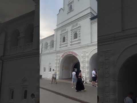 Video: Sviyazhsky Assumption Monastery ntawm Theotokos cov lus piav qhia thiab cov duab - Russia - Volga cheeb tsam: Tatarstan