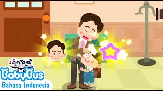 MEMBANTU AYAH MENYIAPKAN TAS UNTUK BERANGKAT KE KANTOR | CERITA RUMAH | KARTUN ANAK INDONESIA screenshot 2