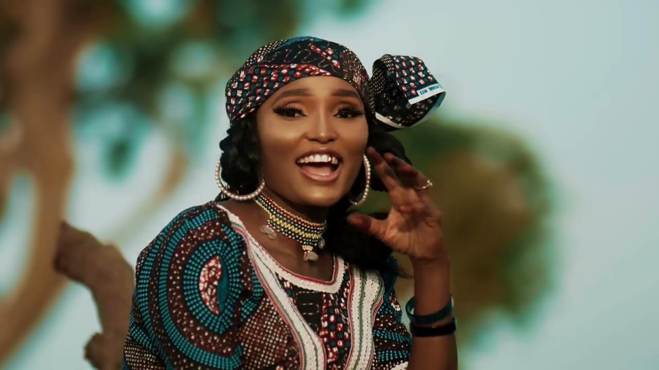 ⁣WAR-WAR PULLO | Hauwa Yarfulani FT Adam A Zango [Official Video] 2022