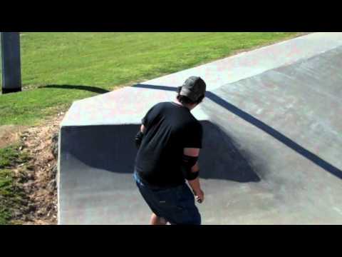 afternoon skate session at oxford skatepark