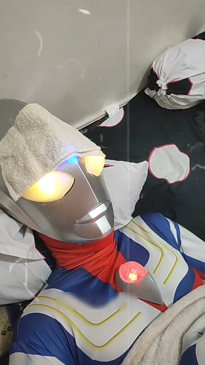 Ultraman lagi sakit demam #shorts