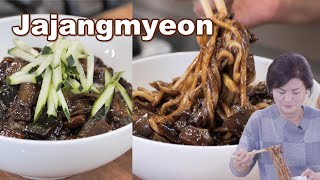 Jajangmyeon (noodles in black bean sauce) 짜장면