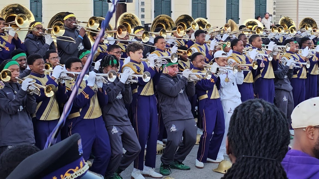 St Augustine vs Craigmont High - Bacchus Mardi Gras Parade 2026