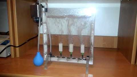 Etching bath with agitation