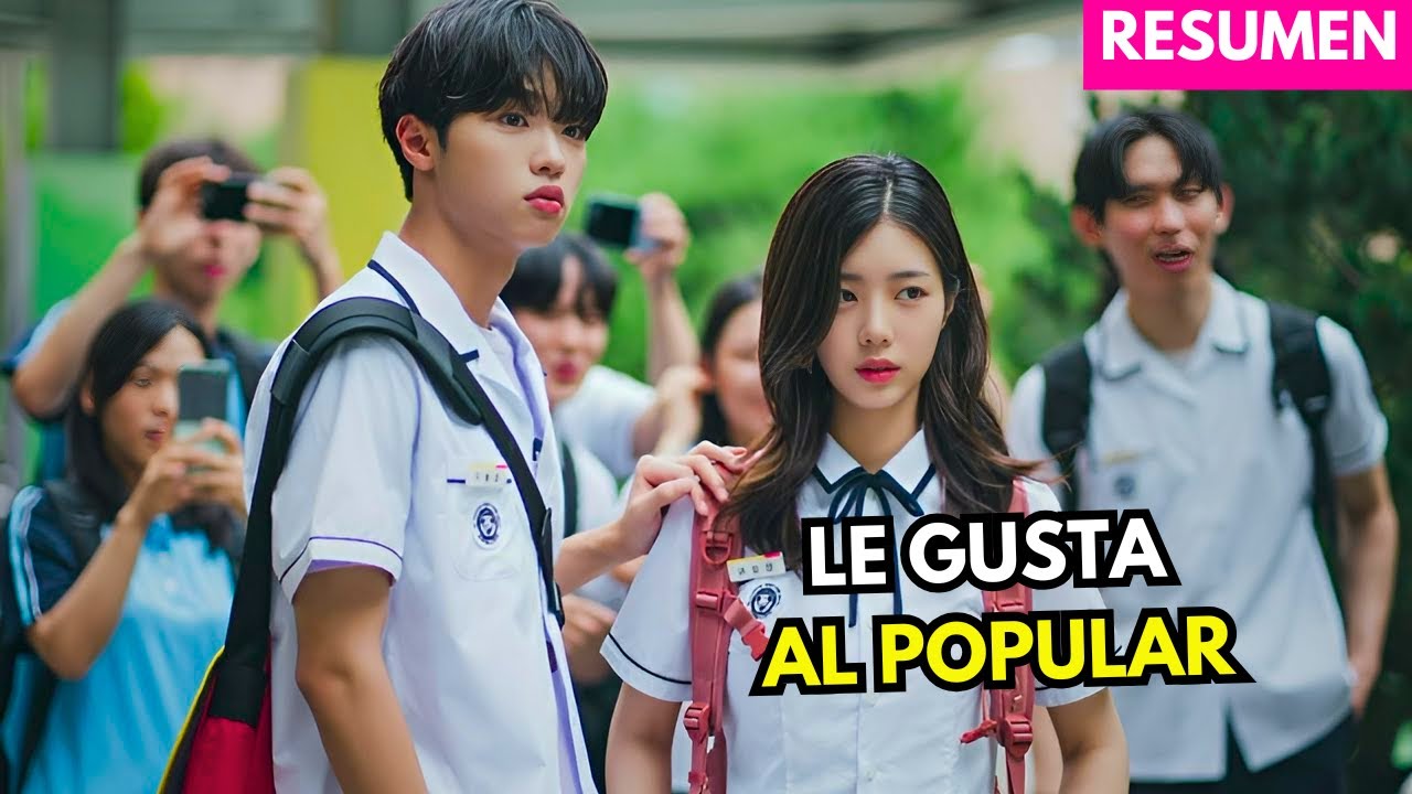 💕UNA CHICA NUEVA SUFRE ACOSO ESCOLAR, PERO EL CHICO MÁS POPULAR LA PROTEGE Y SE ENAMORA DE ELLA