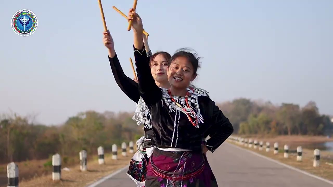 Karai Jaw Ai Mung Dan / Kachin Baptist Church Maesot Thailand Youth