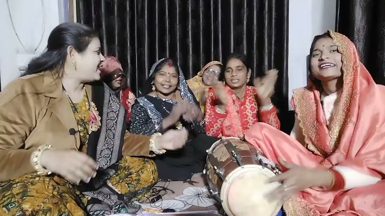 Зажигательная фолк-песня новобрачной, полная смеха и веселья.