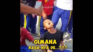 Memes Nyengir  S24  Biskuit Rasa Keringat