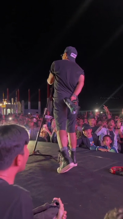 Putri ~ JAMRUD #shorts #rock #jamrud #livemusic