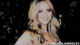 J.Lawrence • | Ladder in my tights|