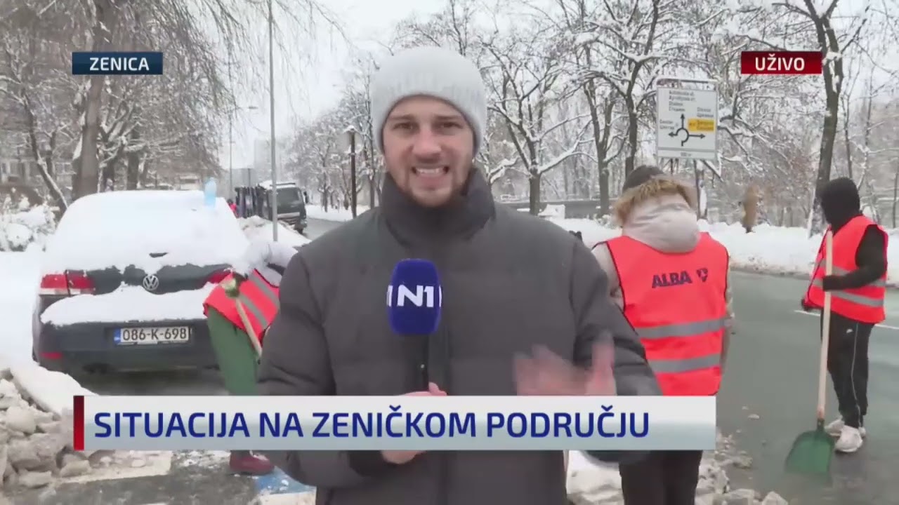 Veliki odziv Zeničana na poziv za čišćenje snijega: Za 75 KM dnevnice čekalo 200 ljudi