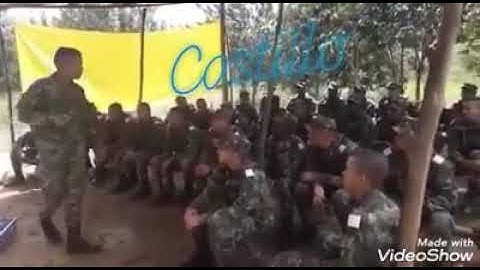 Cuando se le cae la Granada al instructor ( video chistoso)