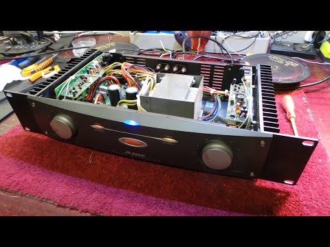 Amplifier Alesis RA150 and turntable Technics SL-J1