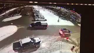 Allen Park Attempted Purse Snatching Caught on Camera