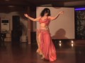 Inessa performing to Nourhanne Habibi Ya Eini