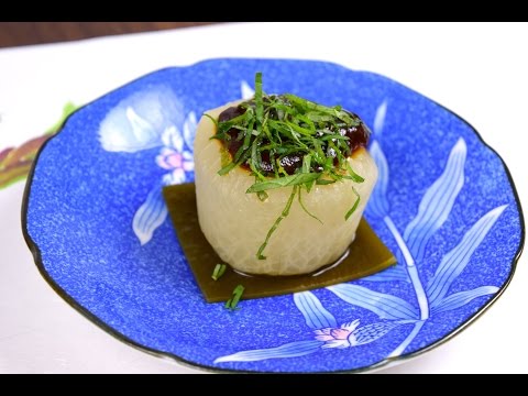 今回は 電子レンジで作る大根の甘辛煮を紹介します！ まだ早いですが 冬に向けての逸品です！ おつまみに お弁当のおかずに ＃だいこん .... 