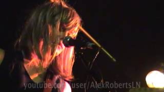 Scout Niblett - Good To Me (Live in London, 2004)