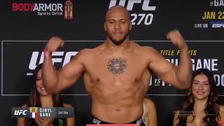 Ufc 270 Ring Girl Arianny Celeste Scoping Out Ciryl Gane Lol