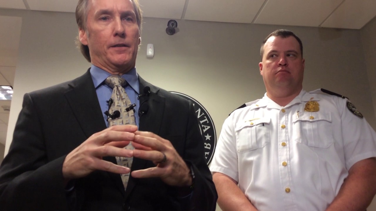 5000lbs Marijuana Arrest Press Conference - YouTube