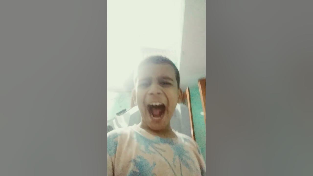 I Am Drink Dumbs Up viral Video YouTube i-am-drink-dumbs-up-viral-video-youtube