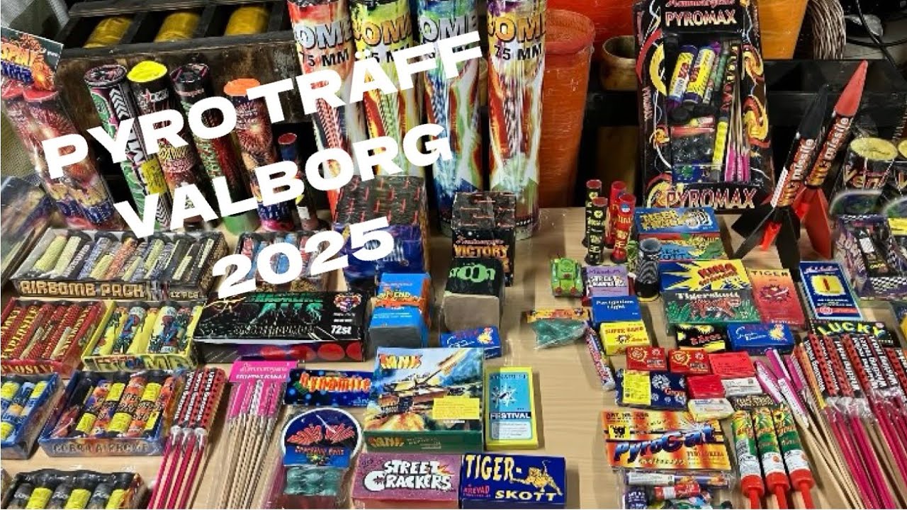 Pyro träff Valborg 2025 Knallhatten.  Lots of fireworks.