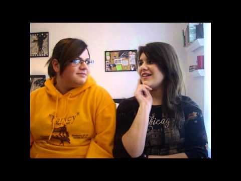 EMO GIRL YELLS AT BRITISH CHICK AND JUSTINE KICKS SHOPPERS' BUTTS!
