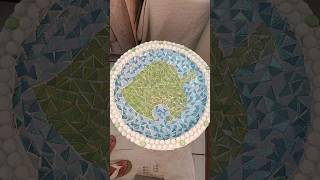 Let's make a mosaic Birdbath using Cricut to make a stencil! #cricut #mosaic #birdbath #crafts