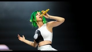 Katy Perry - It Takes Two (The Prismatic World Tour on EPIX)