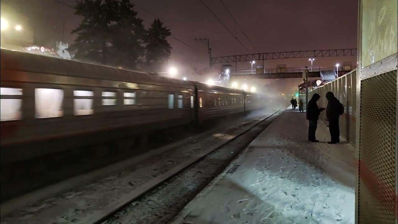 04.01.2023, ст. Расторгуево, Фирменный поезд «Тамбов» 031Ч/032Ч Москва ...