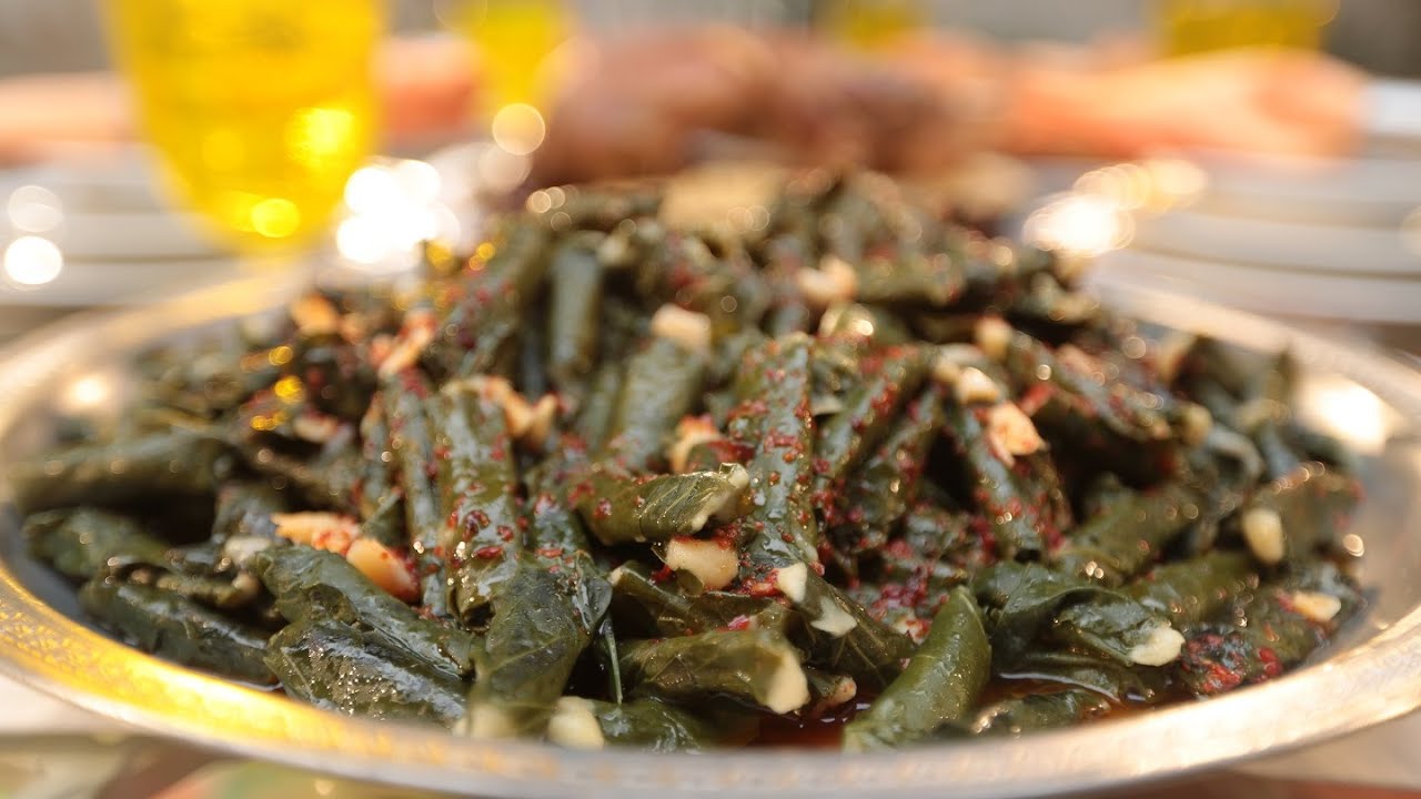 Şeker Pancarı Yaprağı Dolması Tarifi Şeker Pancarı Yaprağı Dolması Tarifi