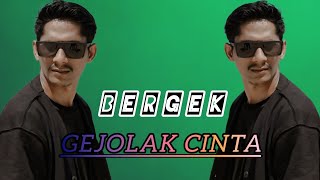 Bergek Konser Nyanyi LAGU - GEJOLAK CINTA