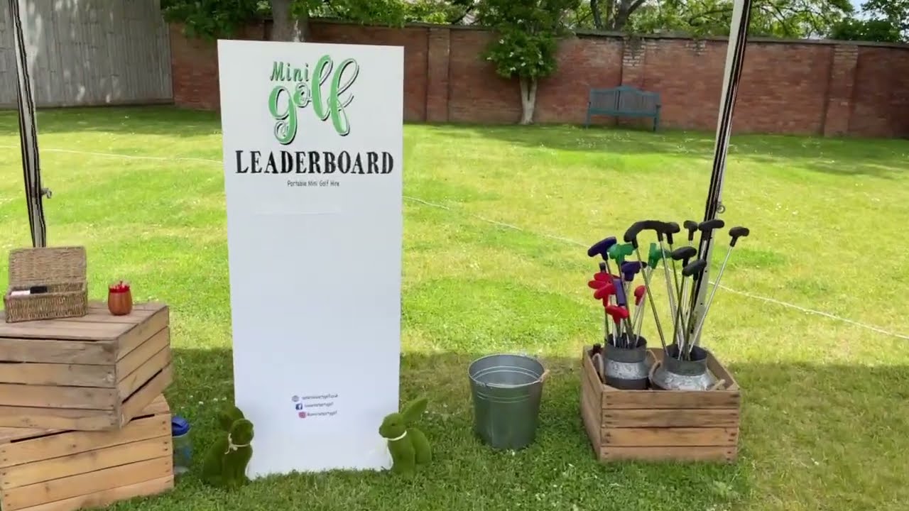 9 Hole Portable Mini Golf Wedding Players Mendips 01