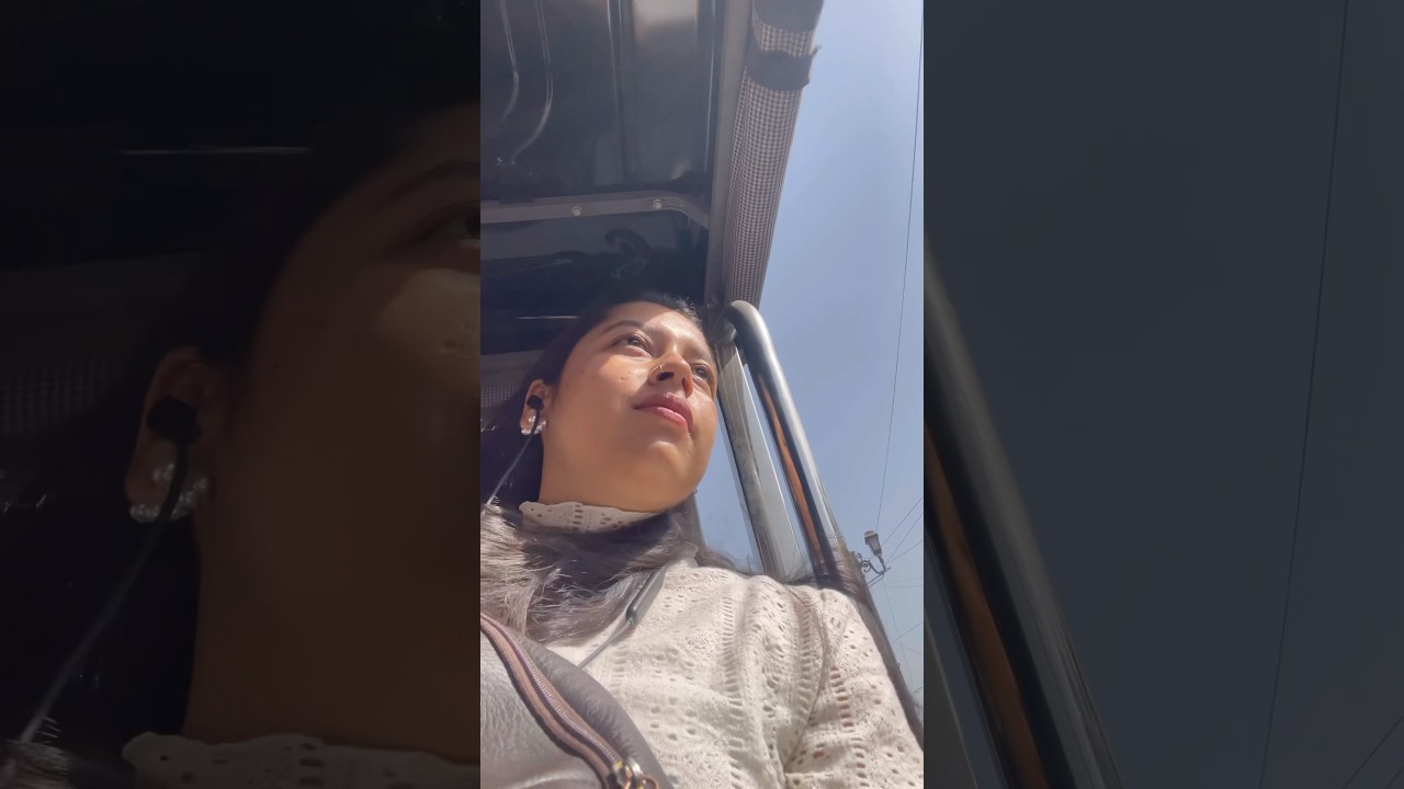 Chalo office chalte hai 👩🏼‍💻 🚶‍♀️ 🌼 