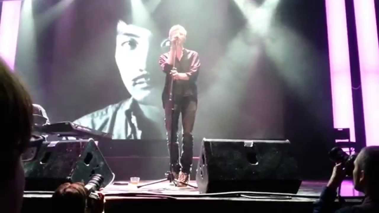 Jay-Jay Johanson - She Doesn't Live Here Anymore - live @ YOTASPACE, Moscow (06/03/2015)