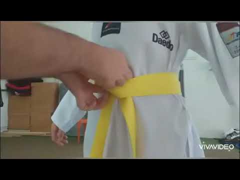 تايكوندو  طريقة ربط الحزام