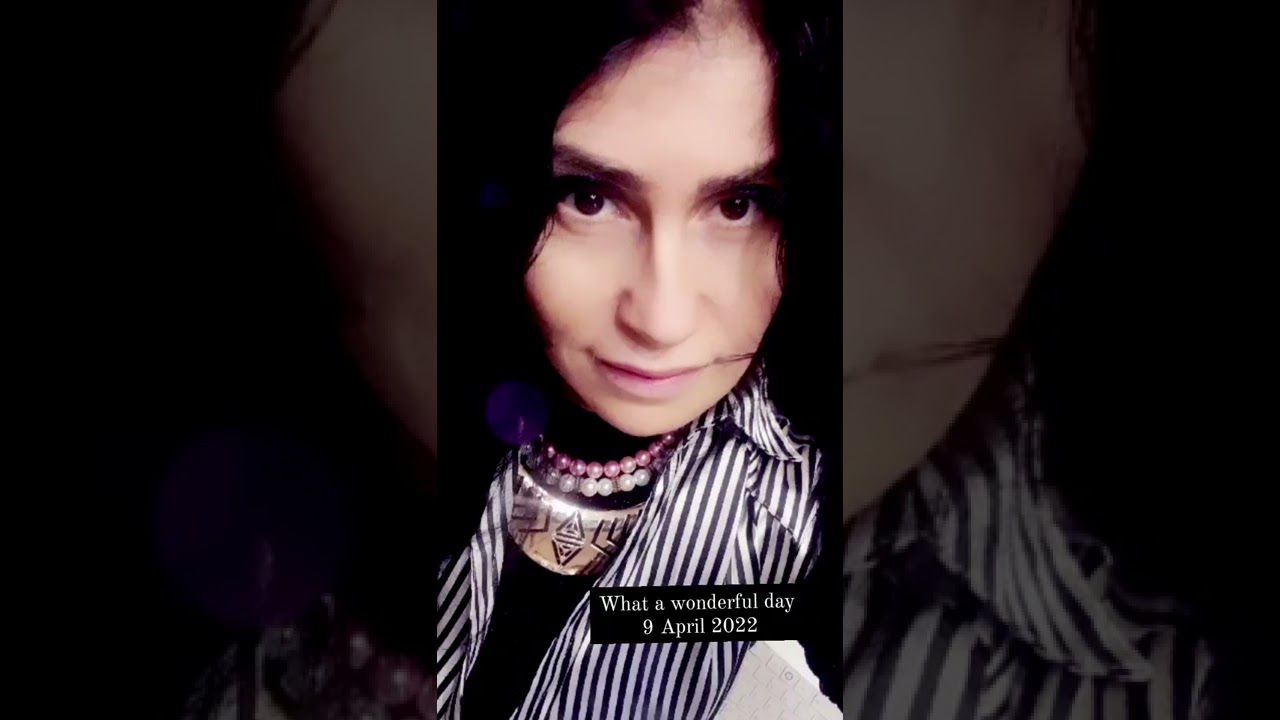 22 April 09 mim chi style hipodrom hipodram hipodream horse chi cigdem Yorgancioglu