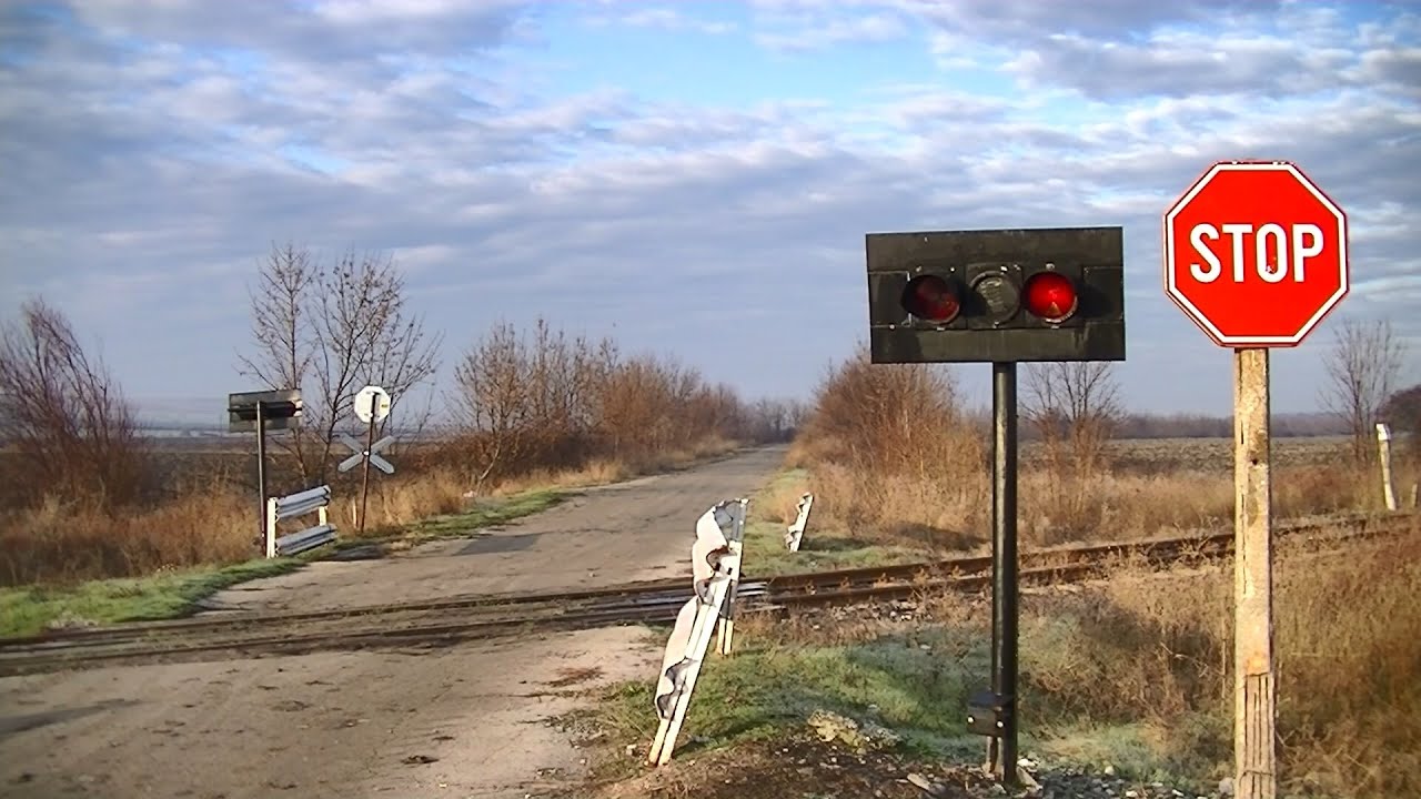 Spoorwegovergang Uzundzhovo (Узунджово) (BG) // Railroad crossing // Железопътен прелез
