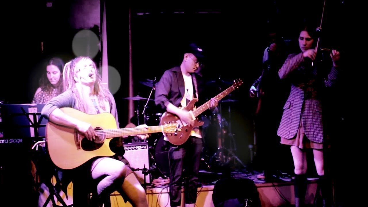 Elyssa Vulpes and Band Live @ Moon Bar, Wellington October 2024