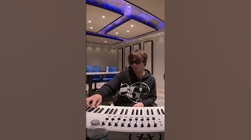 Snapp Makes Beats going crazyy in The Lockboxx 😭🎹🔥  #producer #makingbeats #beatmaker