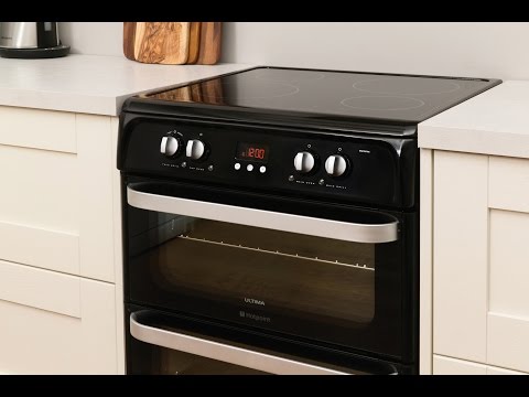Hotpoint HUI614K Electric Cooker