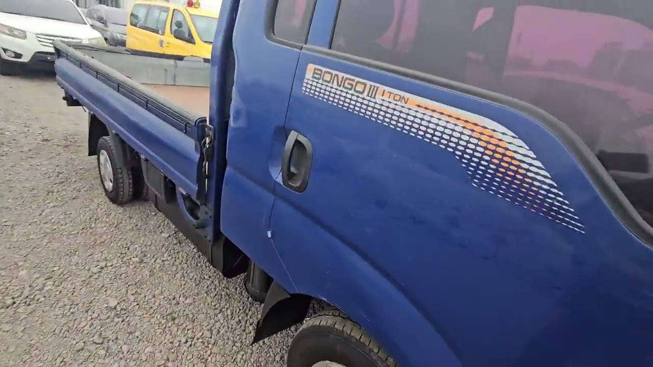 BONGO3 2014 BLUE EK931291