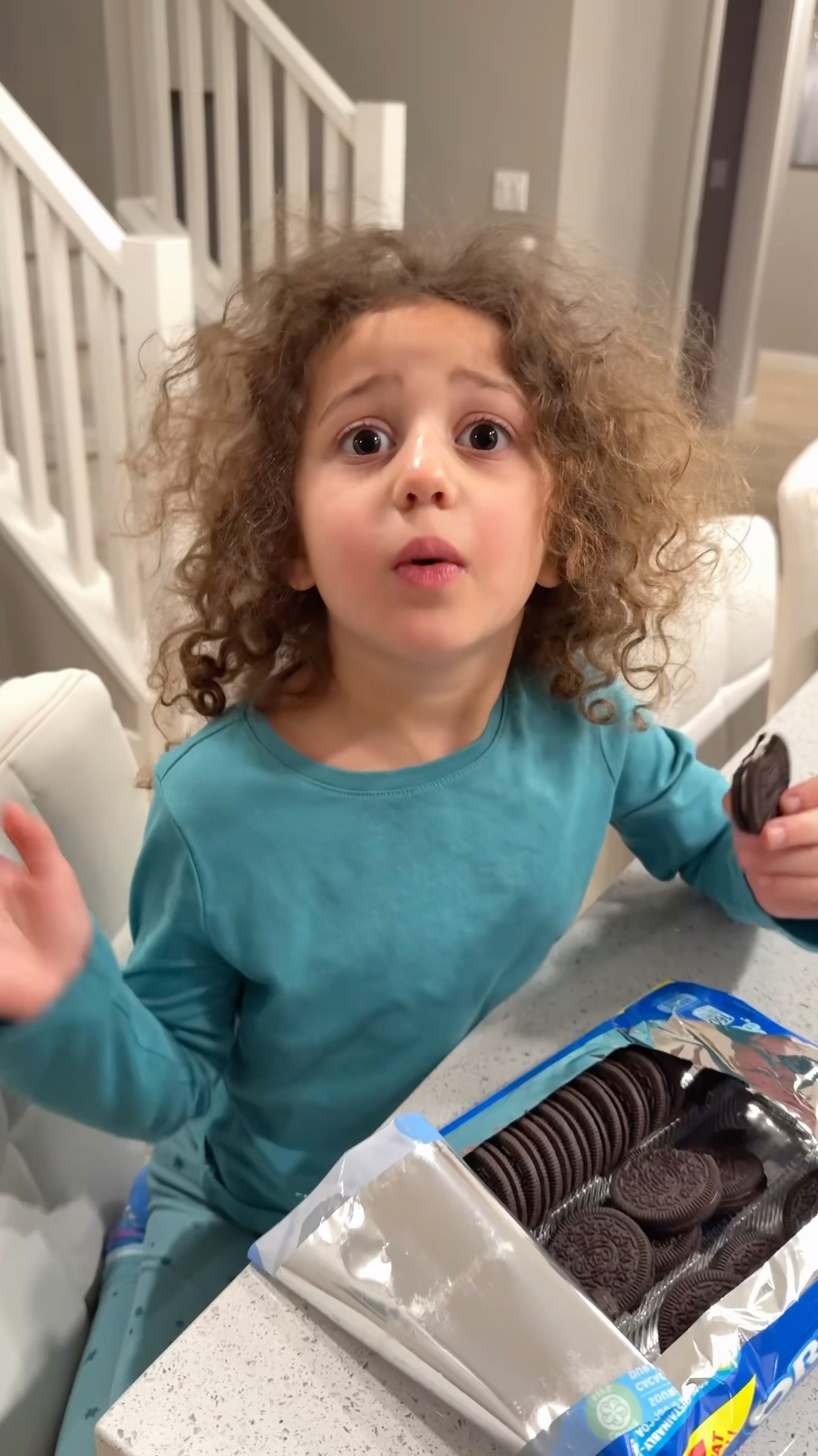 Sierra teaches Rhia healthy habits- floss your teeth and then brush them after eating