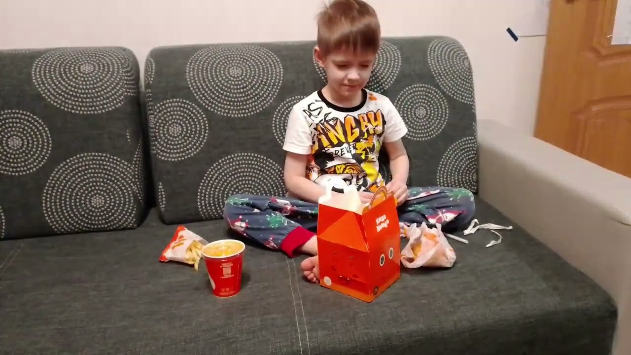 Ам Ням из Вкусно и точка