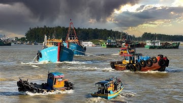 Cửa Biển LaGi Nguy Hiểm - Sự Thật Kinh Hoàng Sau Những Cơn Sóng Lớn || 1 Ngày Dạo ở Lagi Bình Thuận