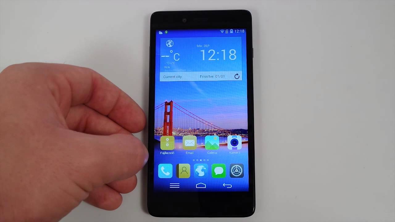 InFocus M512 unboxing and hands on - mobilarena.hu